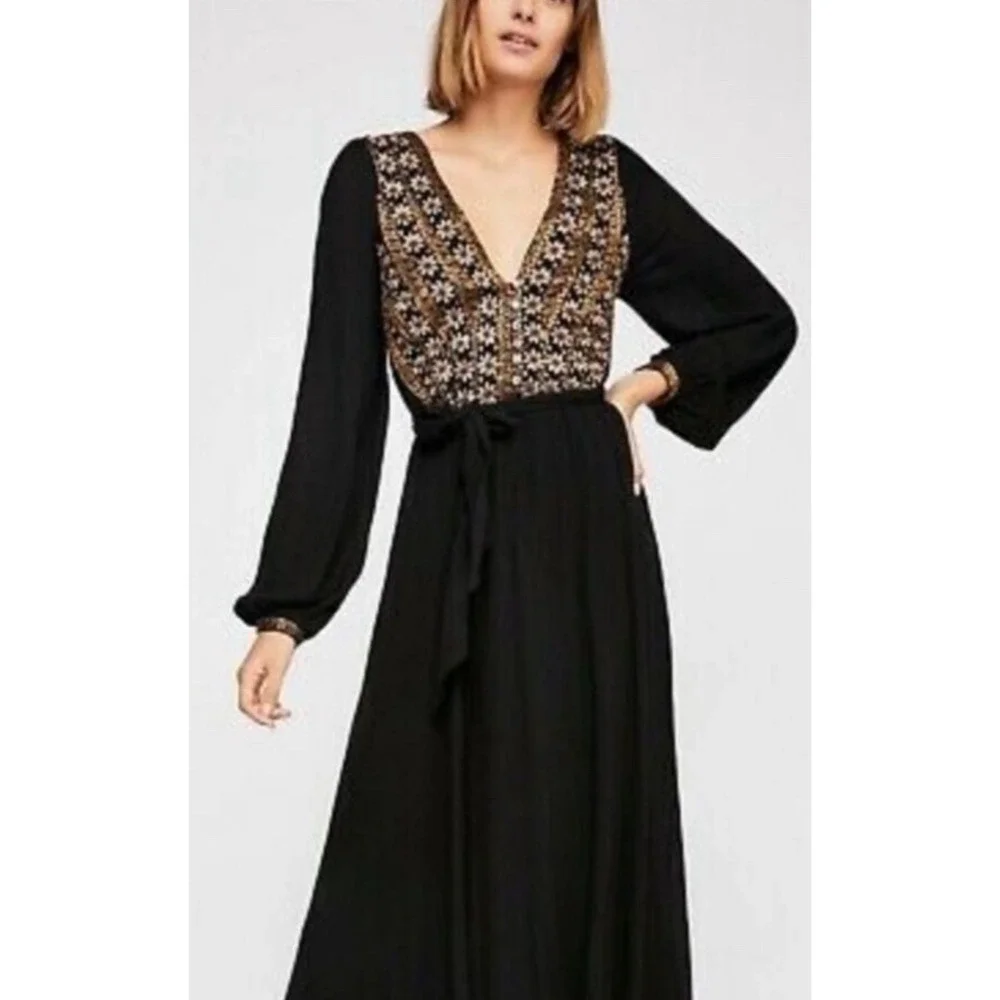 FREE PEOPLE Women's Size XS HEARTS‎ DESIRE EMBROIDERED Maxi BLACK DRESS NEW